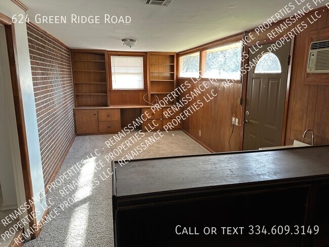 Building Photo - 624 Green Ridge Rd