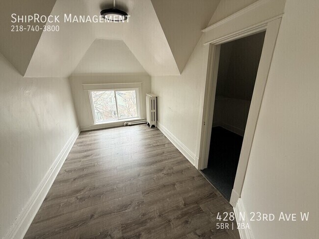 Building Photo - 428 N 23rd Ave W