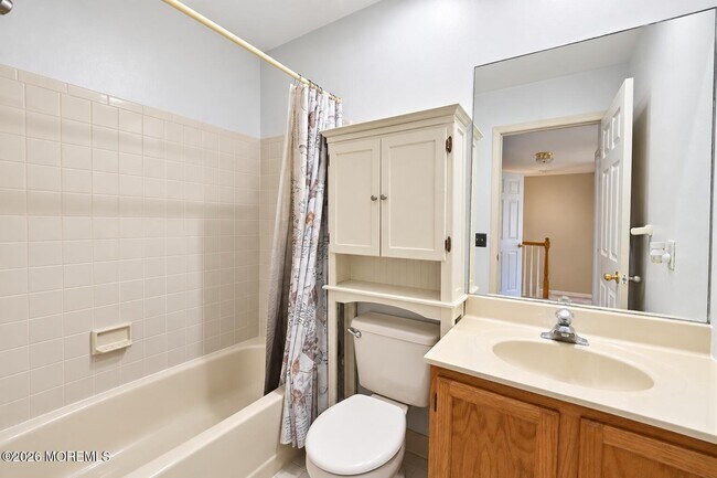 Building Photo - 733 Snowdrop Ct