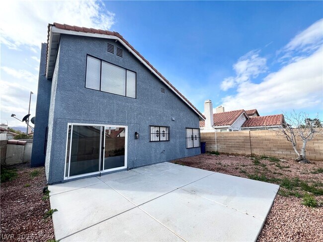 Building Photo - 4580 Allenford Dr