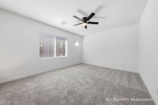 Building Photo - 1529 Layla Crossing Ave