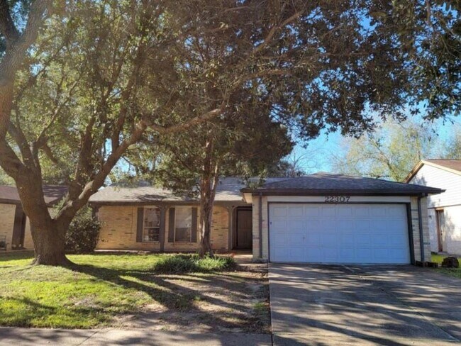 Primary Photo - 22307 Red River Dr