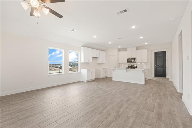 Building Photo - 324 Amenduni Ln