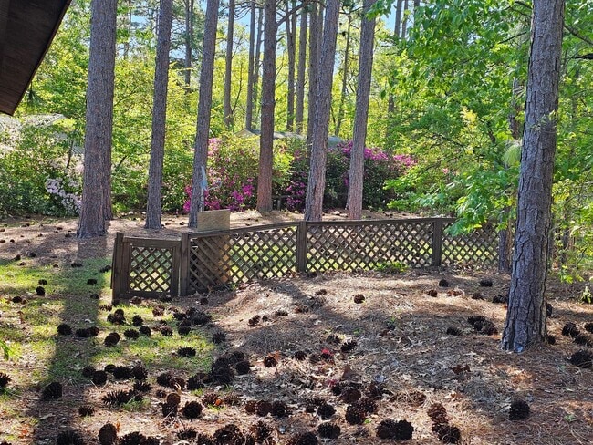 Building Photo - Gates Four- Folkstone Circle
