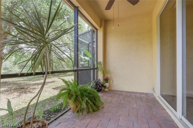 Building Photo - 10260 Olivewood Way