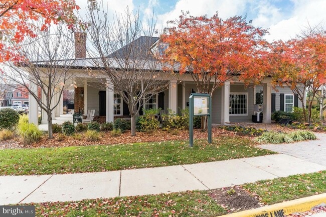 Building Photo - 25621 Pleasant Valley Rd