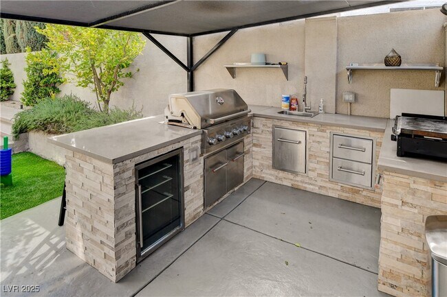 Building Photo - 2805 Klondike Ct