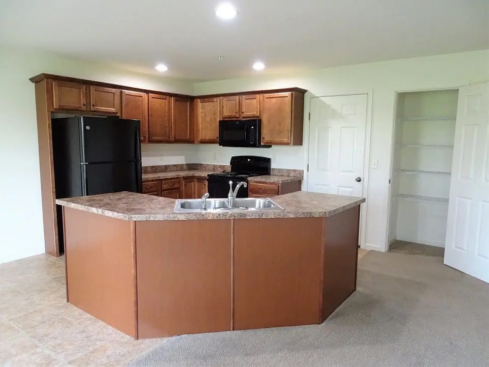 Building Photo - 185 Linda Sue Ln