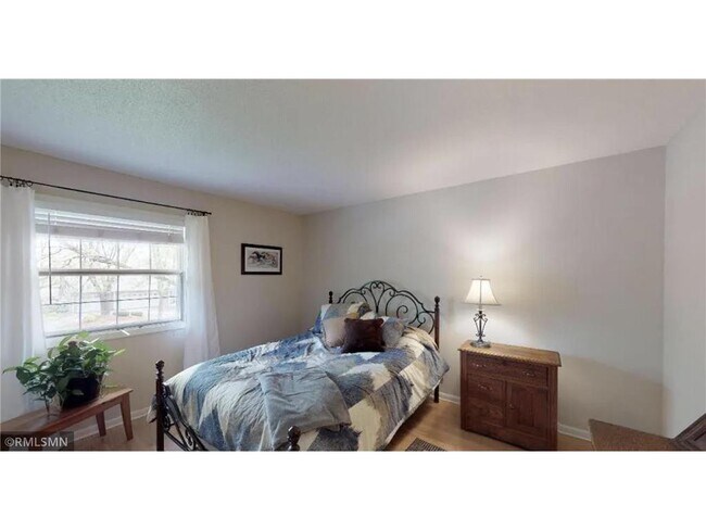 Building Photo - 10301 Boundary Creek Terrace