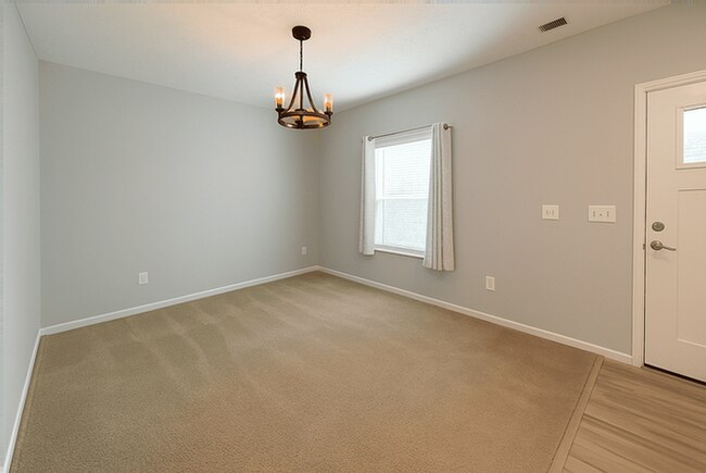 Building Photo - 240 Irongate Dr