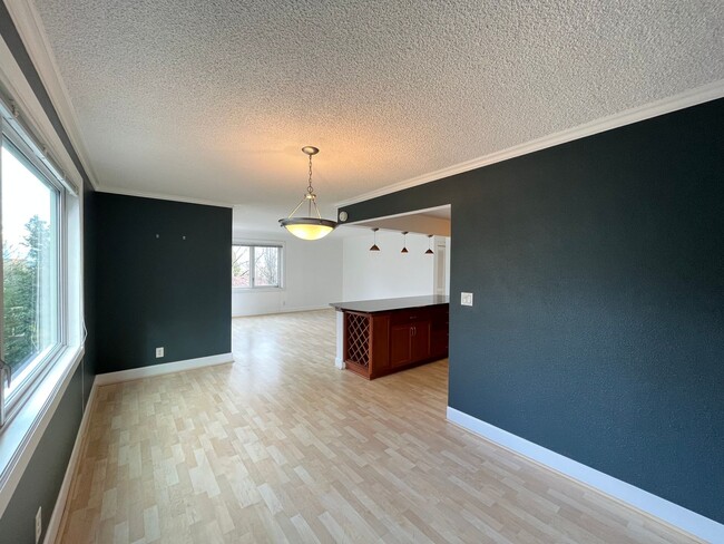 Building Photo - 2Bed 2Bath Condo in Goose Hollow - Garage ...