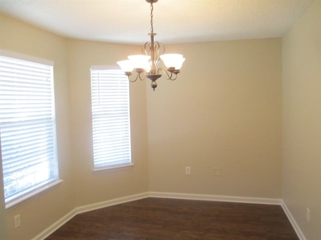 Building Photo - 14428 Woodfield Cir N