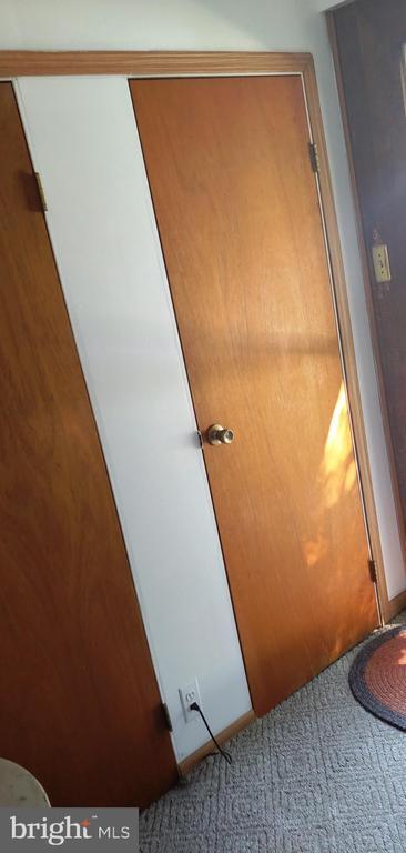 Primary Photo - 613 Sampson Ave