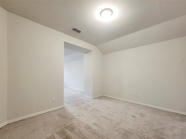 Building Photo - 8926 Emerald Cane Dr