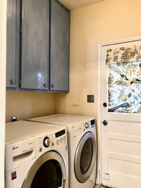 Building Photo - 10728 Briar Forest Dr