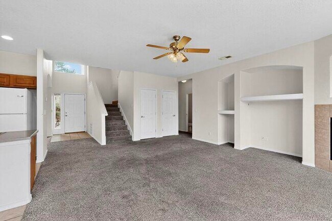 Building Photo - 9155 Ventana Azul Ave NW