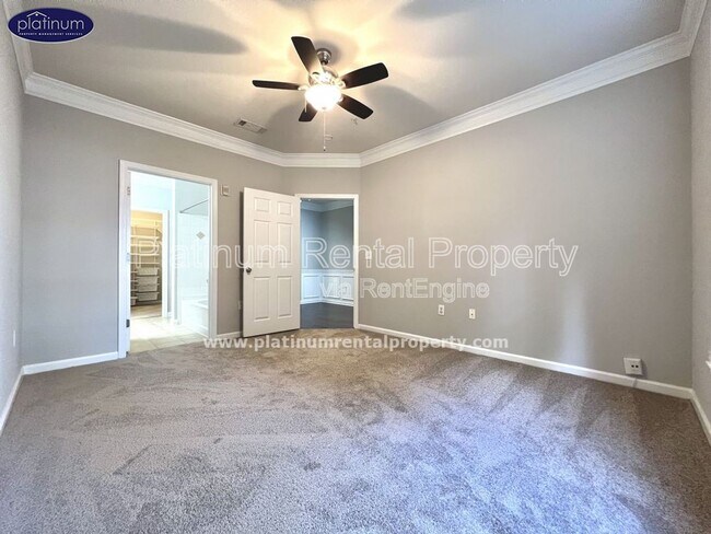 Building Photo - 1850 Cotillion Dr