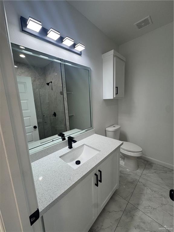 Building Photo - 12 Notre Dame Ave