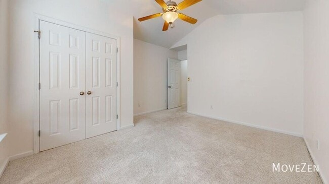 Building Photo - 914 Hadel Pl