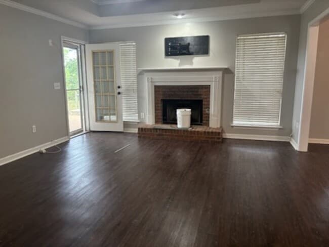 Building Photo - 430 Twisted Oak Cove