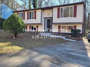 Building Photo - Beautiful 5 bedroom/3 bath in Stone Mountain!