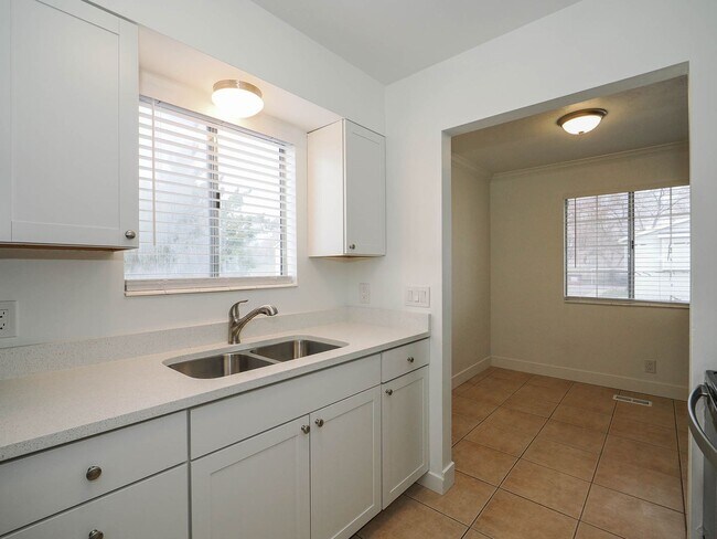Building Photo - 1559 W 3395 S