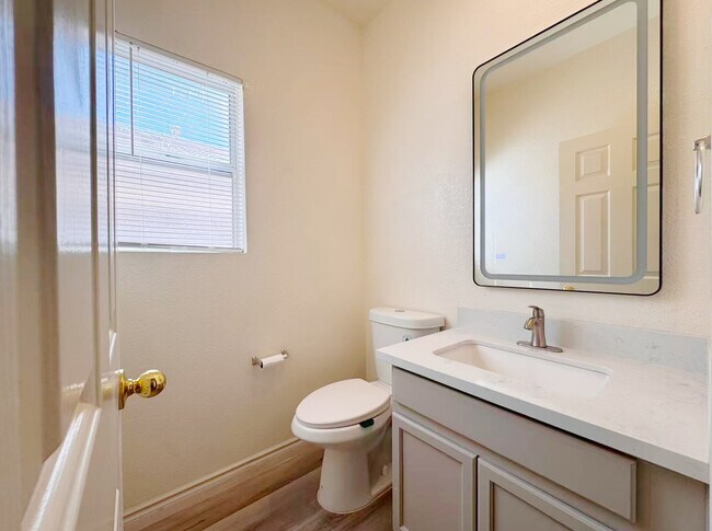 Building Photo - 7849 Blue Brook Dr