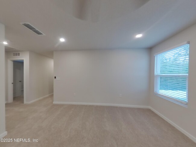 Building Photo - 14865 Praline Ct