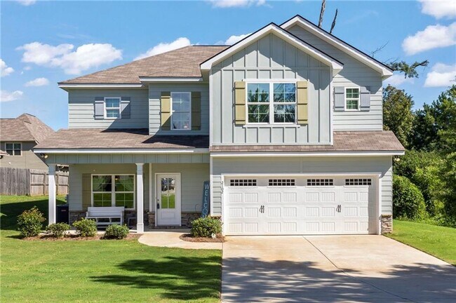 Building Photo - 2102 Crossing Dr