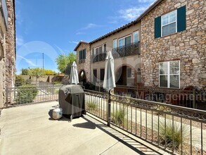 Building Photo - 4769 E Thunderheart Trail