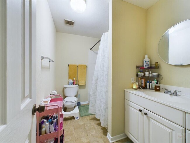 Building Photo - 4521 Avenue F