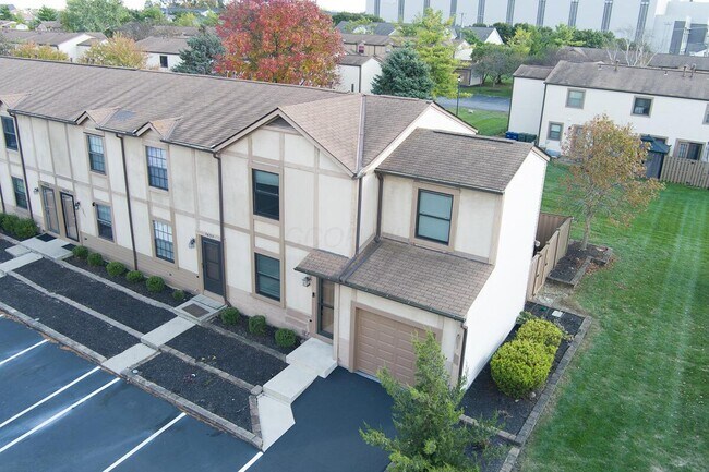 Building Photo - 7630 Alta View Blvd