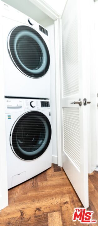 Building Photo - 1250 N Fairfax Ave