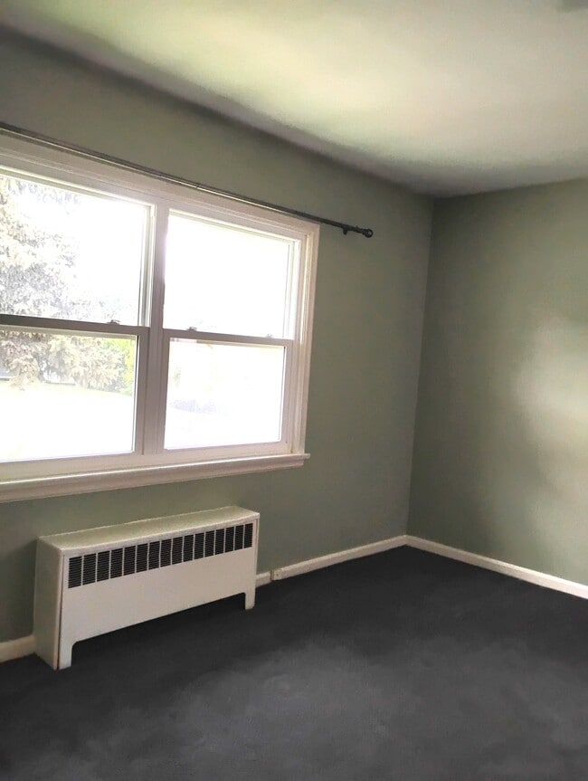 Building Photo - 1009 Harrison Ave