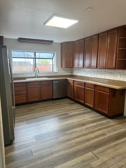 Building Photo - 426 N O St