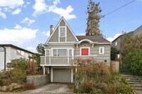Building Photo - 4Bd/1.5Ba Seattle House
