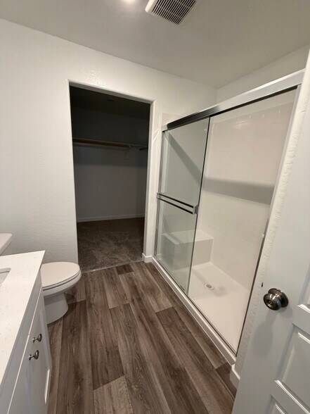 Building Photo - 1628 Atlantica Dr S