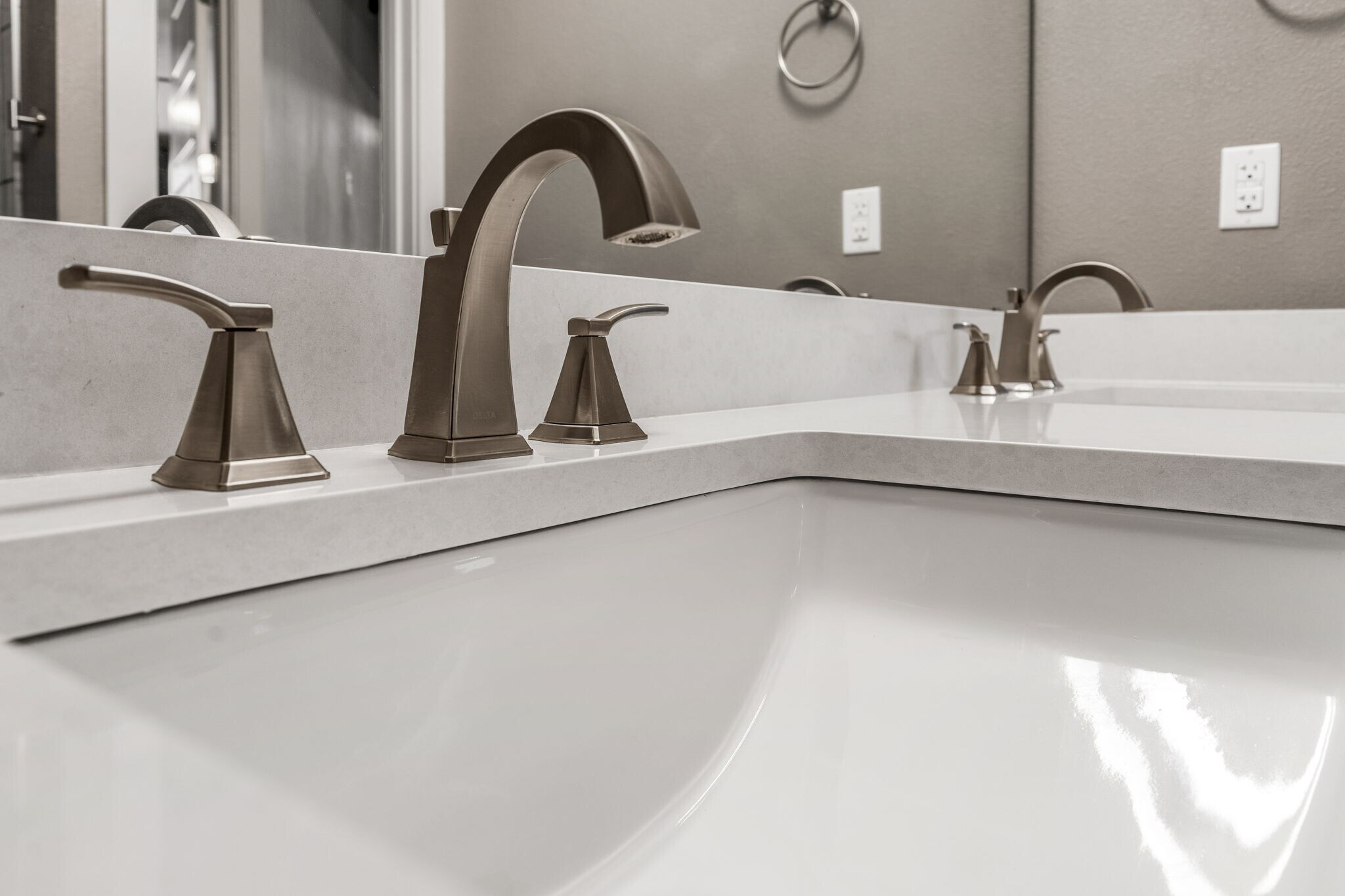 Building Photo - 901 9th St