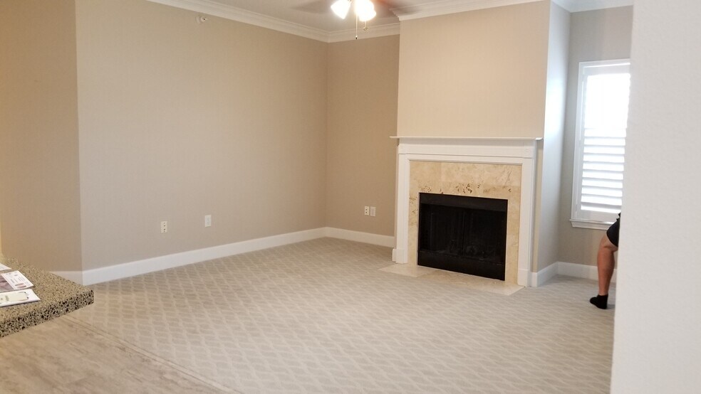 Building Photo - 11618 Tomahawk Creek Pky