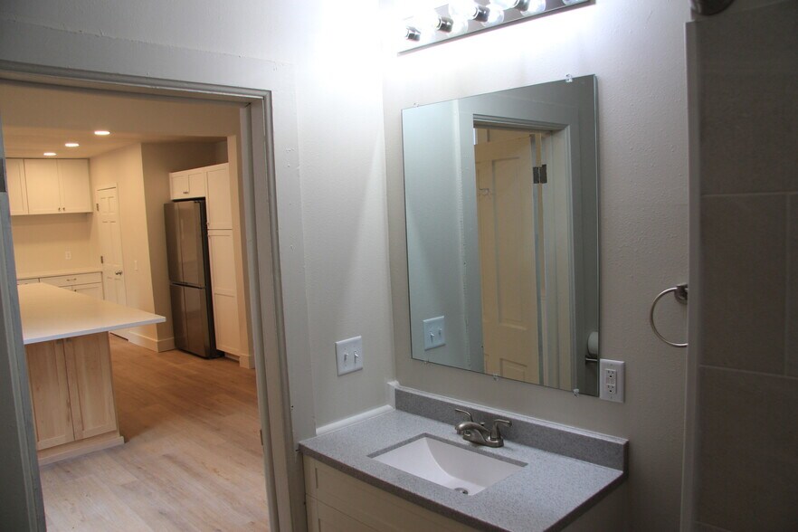 Bathroom 1 - 405 E Washington Ave