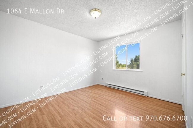 Building Photo - 1064 E Mallon Dr