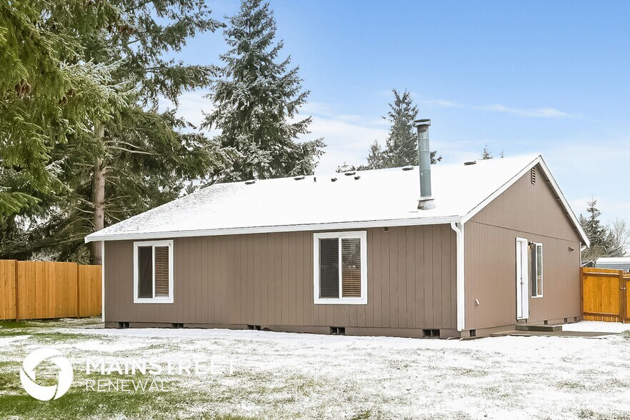 Building Photo - 12009 163rd St Ct E