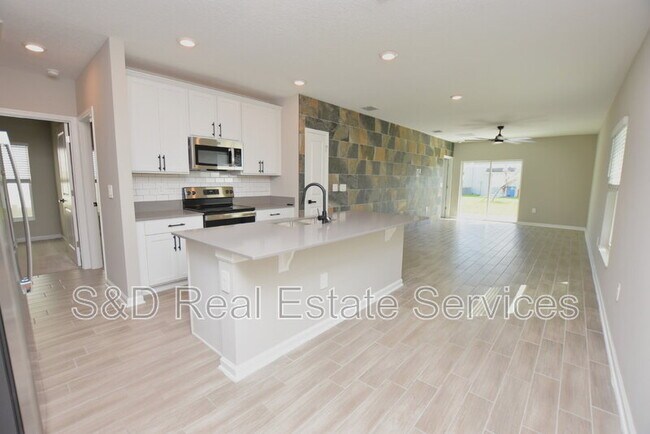 Building Photo - 427 Cool Summer Ln