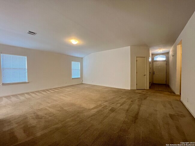 Building Photo - 530 Coral Harbor