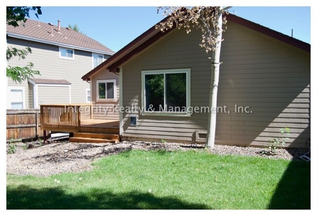 Building Photo - 8840 Shoal Creek Ln