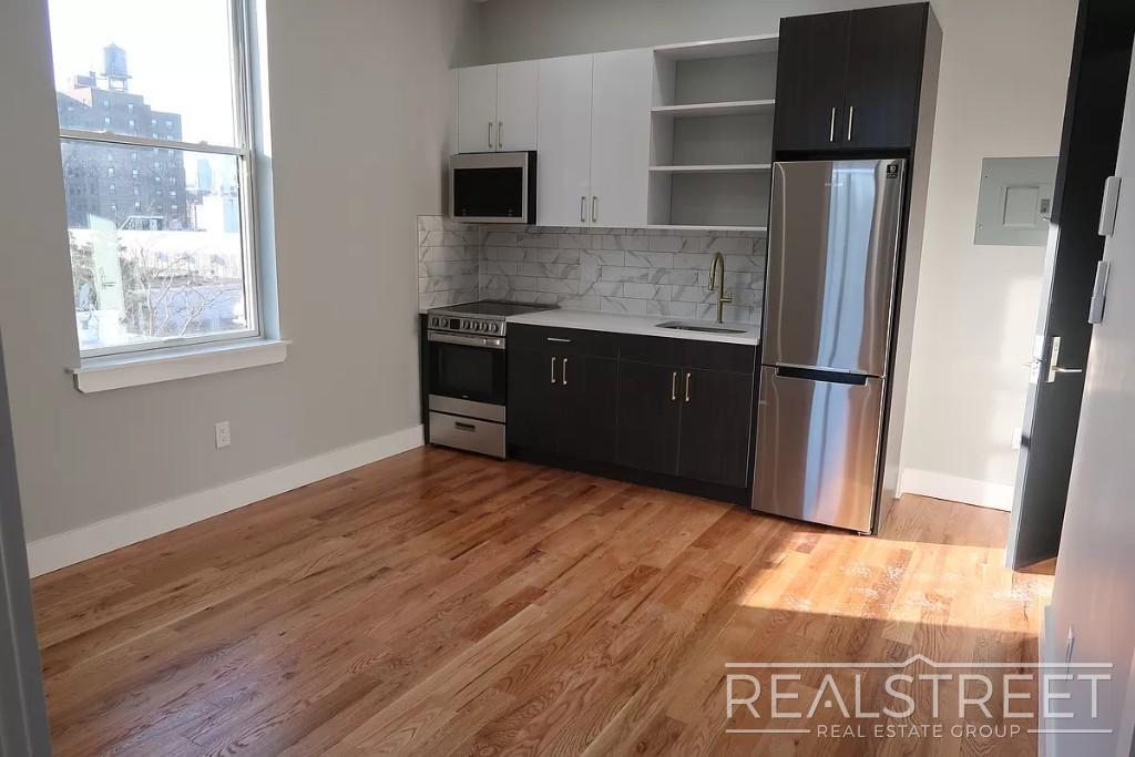 Building Photo - New 2 BEd in Fort Greene with Roof Deck & ...