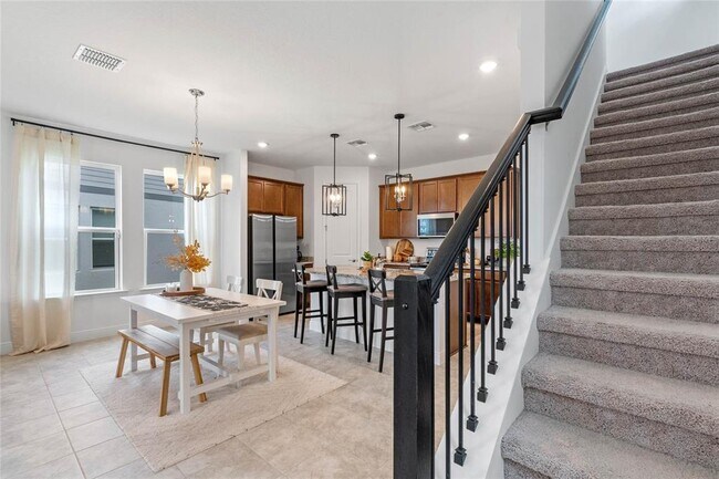 Building Photo - 12097 Bracco St