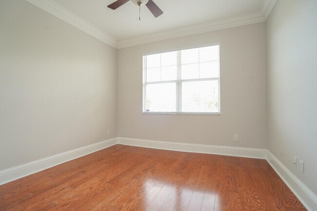 Building Photo - 214 S Latitude Cir