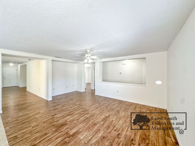 Building Photo - 7509 Hunters Greene Cir
