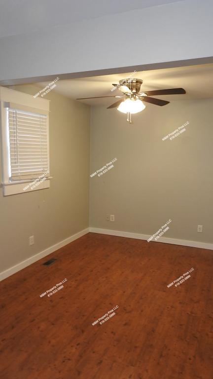 Building Photo - 517 Holmes St